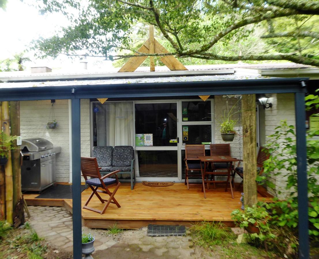 Mount Tutu Eco-Sanctuary Bed & Breakfast Ohauiti Bagian luar foto