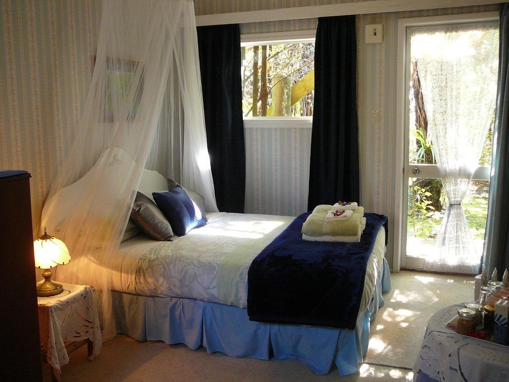 Mount Tutu Eco-Sanctuary Bed & Breakfast Ohauiti Ruang foto