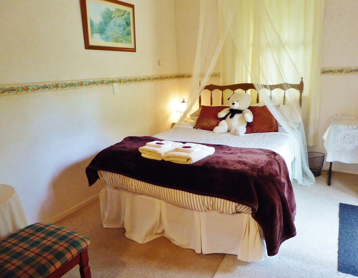 Mount Tutu Eco-Sanctuary Bed & Breakfast Ohauiti Ruang foto